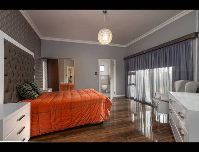 4 BEDROOM HOUSE FOR SALE IN IZINGA ESTATE